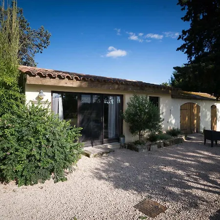 Maison D'hote Et Mas D'eymard Arles
